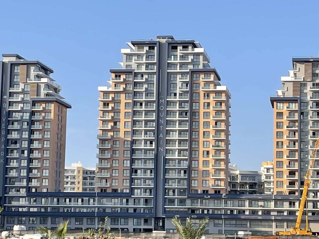 Riverside Life Residence